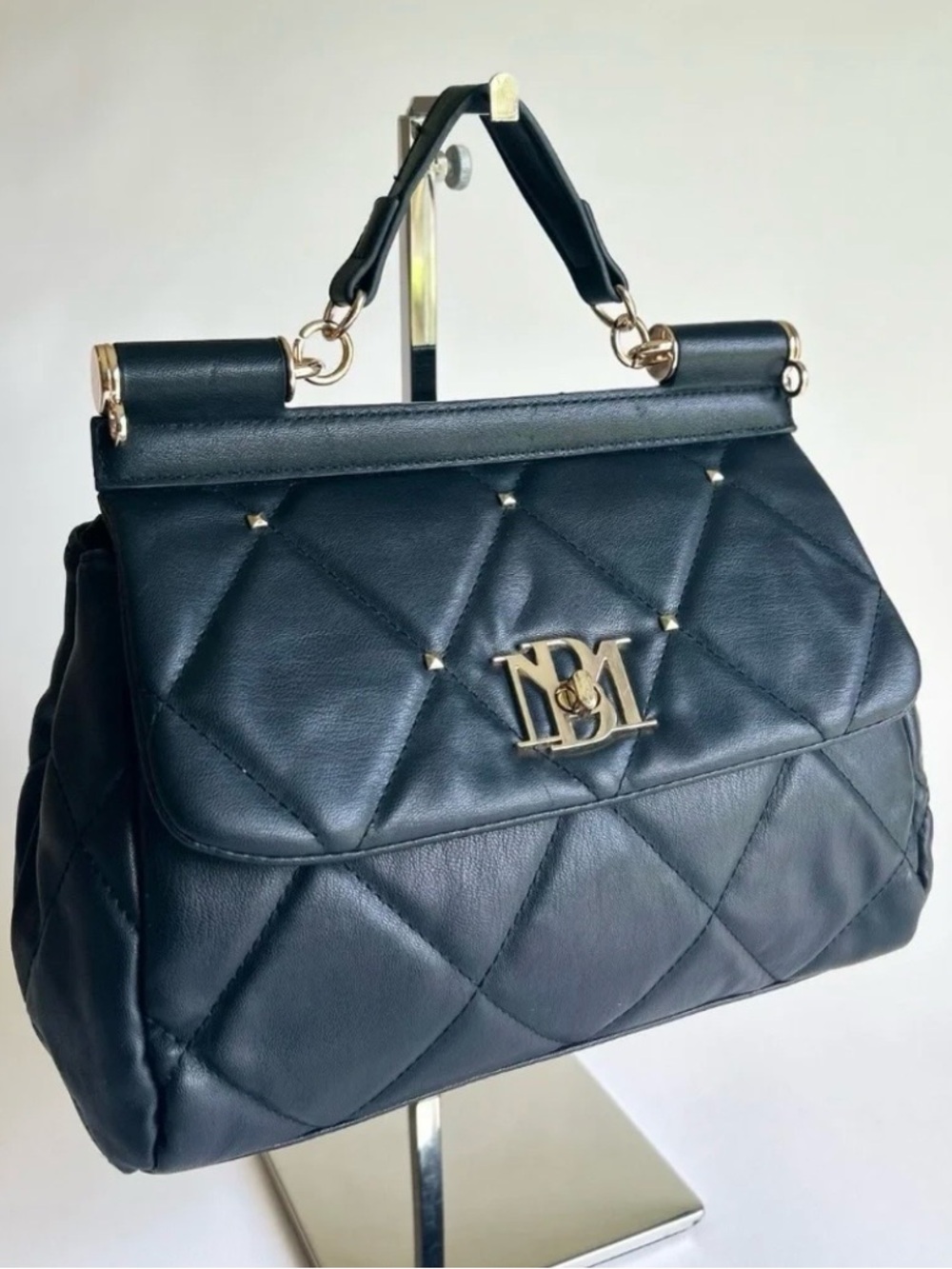 Bradgley Mischka Black Leather Quilted Handbag.